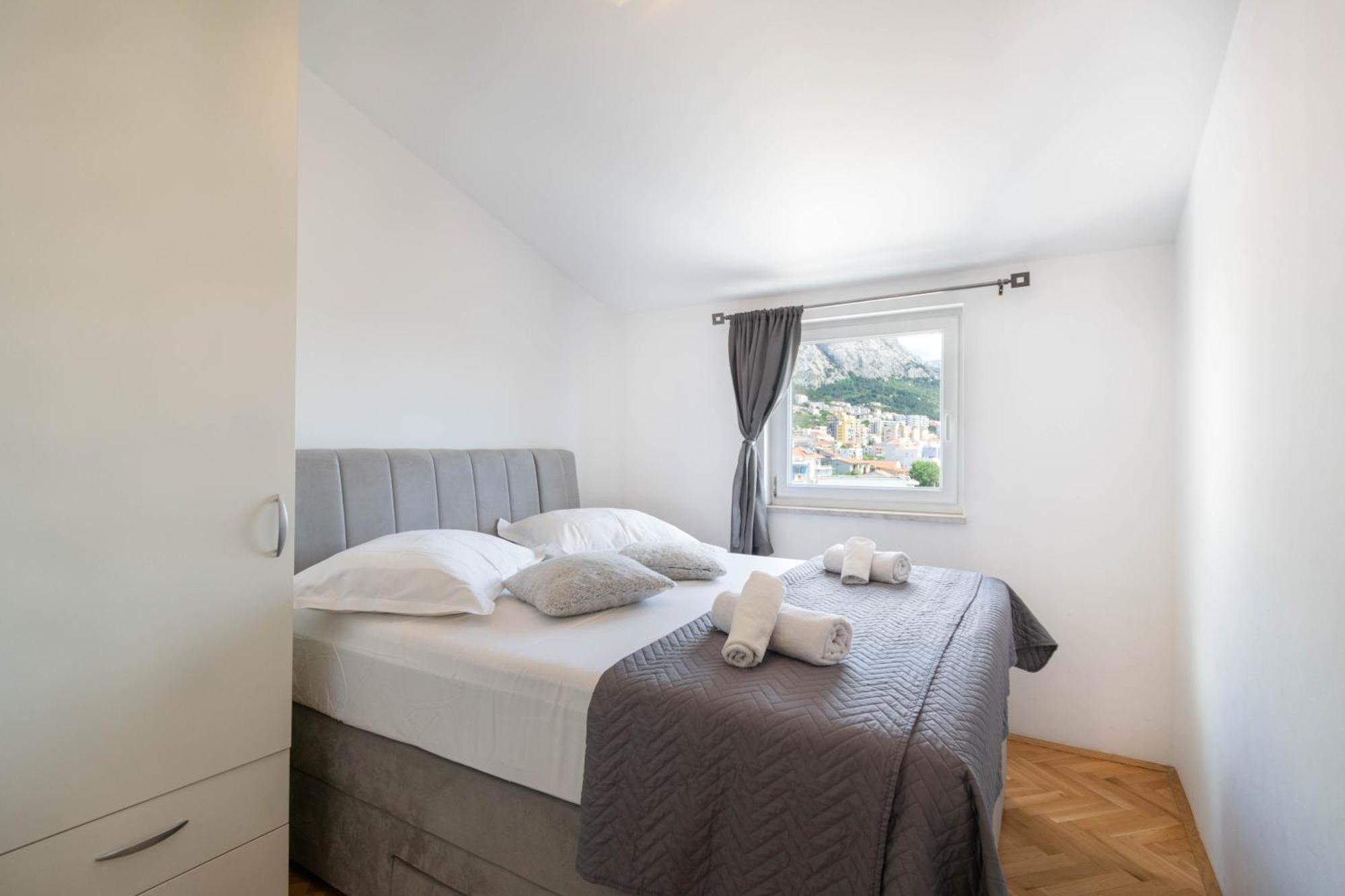 Apartment 30 M From Beach,Makarska,Marija Buitenkant foto