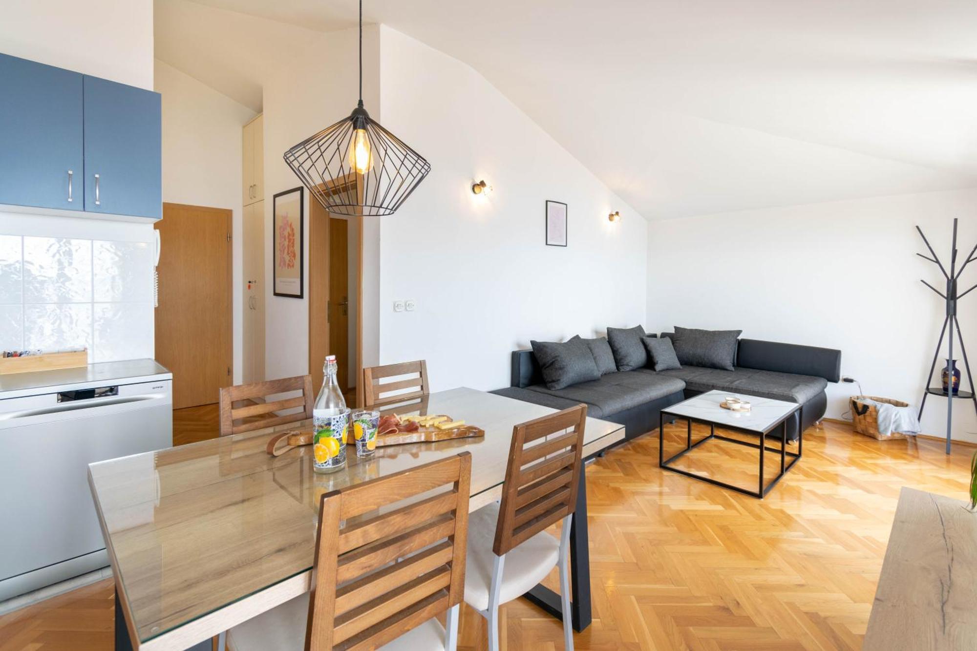Apartment 30 M From Beach,Makarska,Marija Buitenkant foto