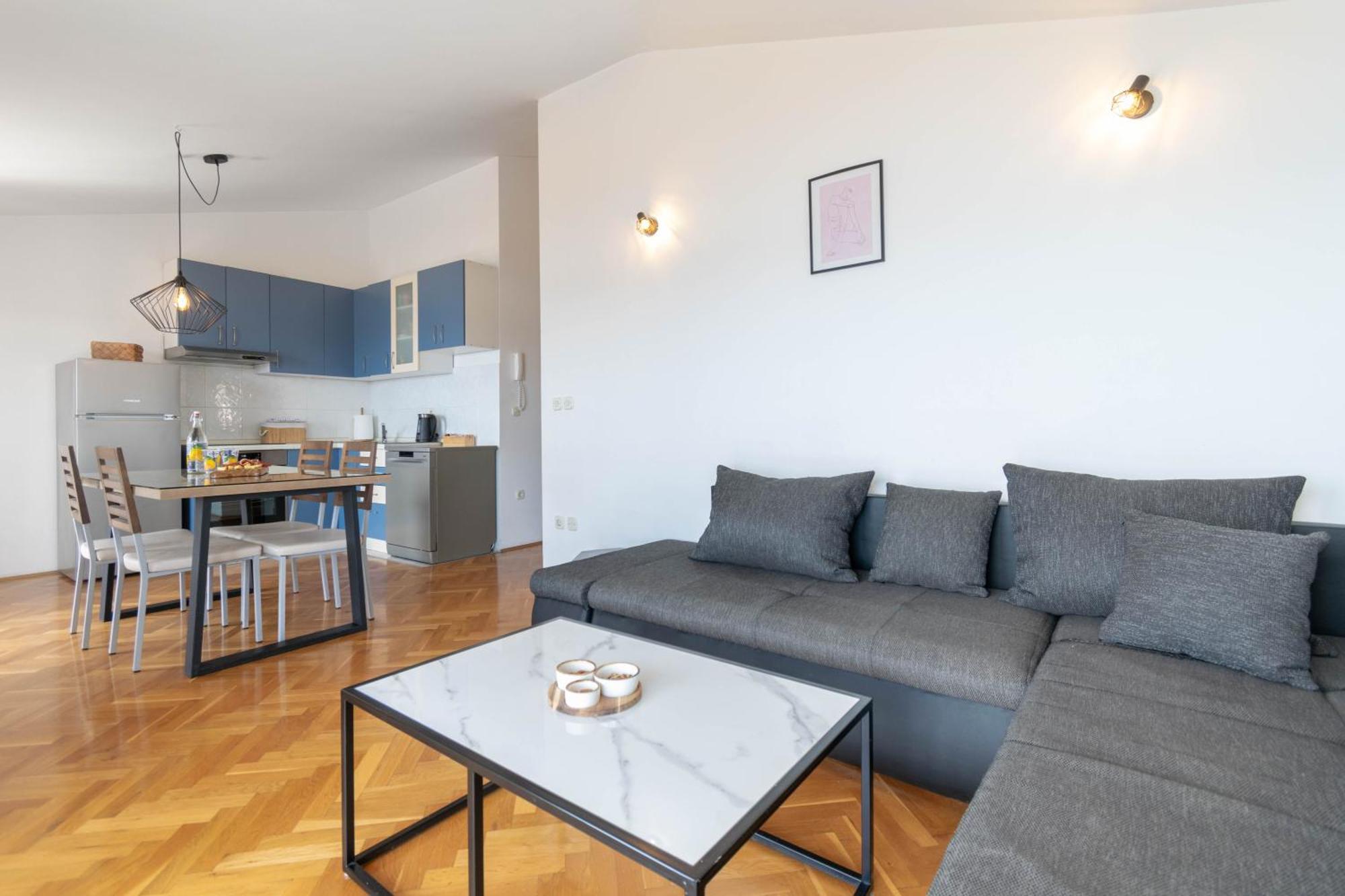 Apartment 30 M From Beach,Makarska,Marija Buitenkant foto