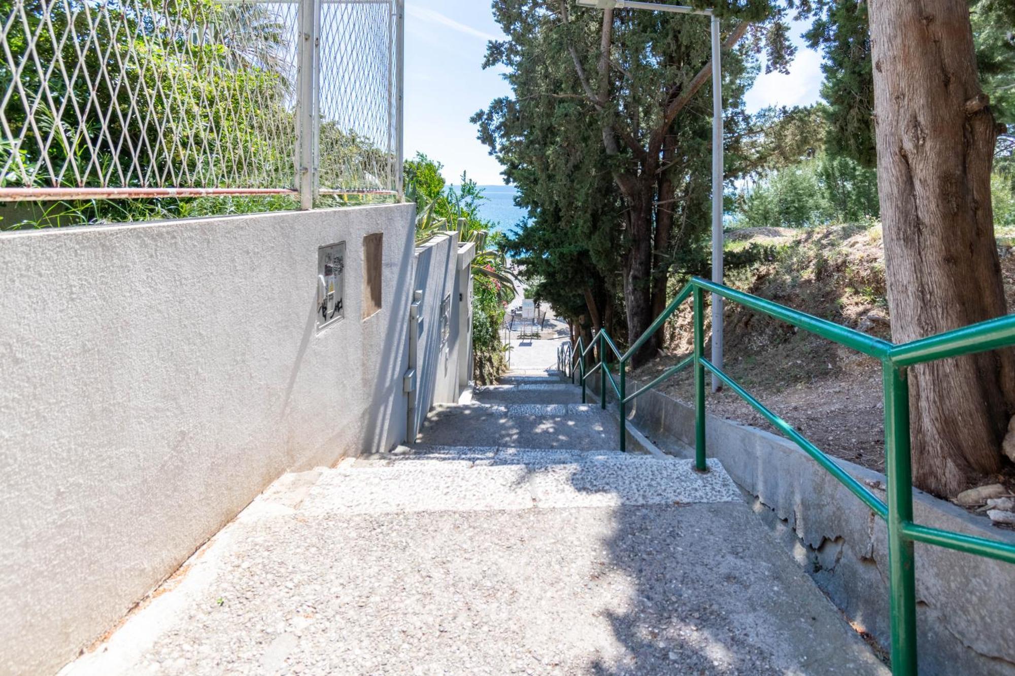 Apartment 30 M From Beach,Makarska,Marija Buitenkant foto