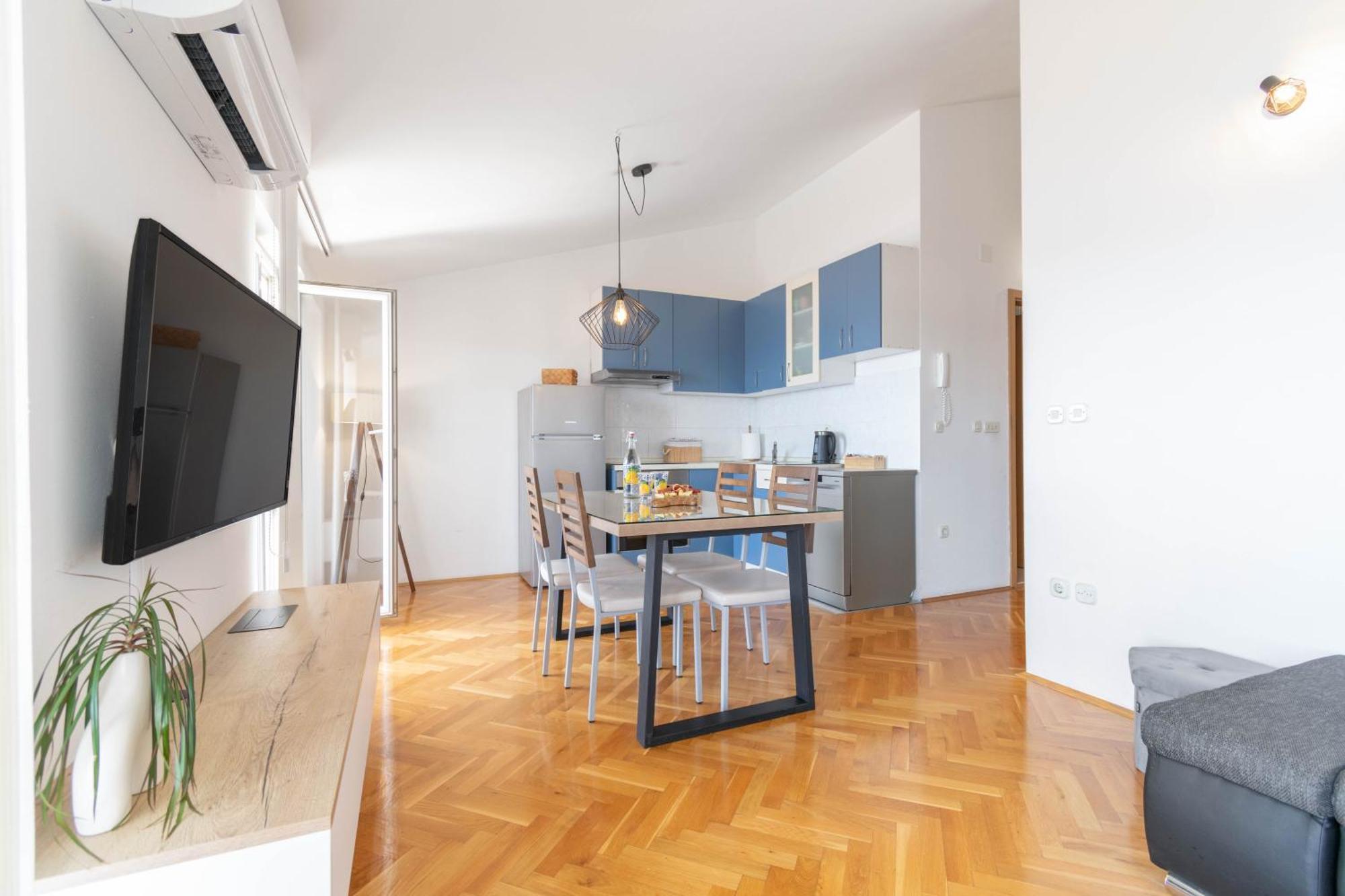 Apartment 30 M From Beach,Makarska,Marija Buitenkant foto